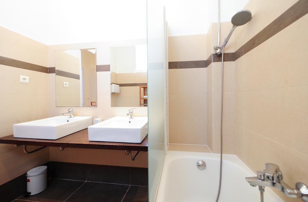 Appartamento La Terrasse Zen Five Stars Holiday House Ницца Экстерьер фото